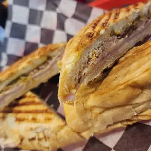 CUBAN SANDWICH