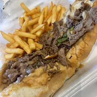 Cheesesteak (+peppers &amp; mushrooms)