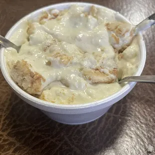 Banana pudding (best I&apos;ve ever eaten)
