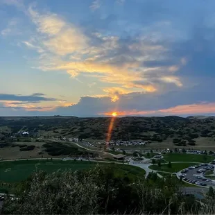 You can catch a breathtaking sunset at the top of the mini incline (Challenge Hill)!