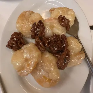 Grand Walnut Sesame Prawns (6)