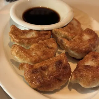 Wok Fried Pork Dumplings (6)