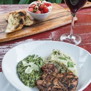 Wednesday and Saturday are steak night with $24.95 prix fix dinner including a glass of wine, Italian salad, grilled filet mignon, &amp; sides.
