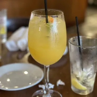 White Mango Sangria