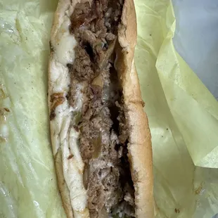 Chicken cheesesteak, not bad if you can&apos;t eat beef.