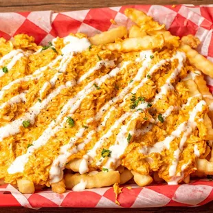 Buffalo chicken loaded fries