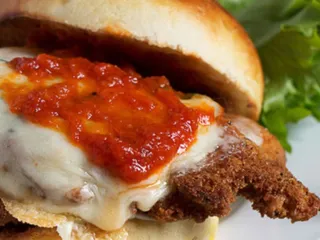 Famous Uncle Al's Dog House