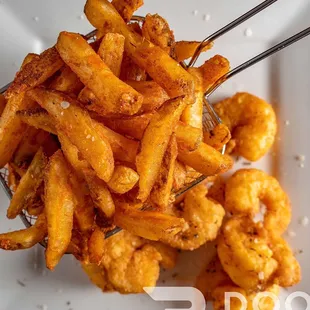 Fried Shrimp and Fries