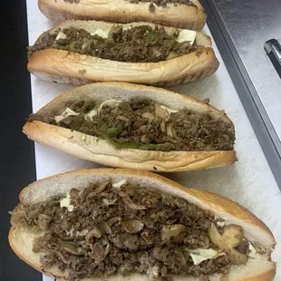 Cheesesteaks for us, Philly Mike&apos;s