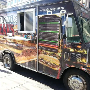 Truck gracing Farragut Square