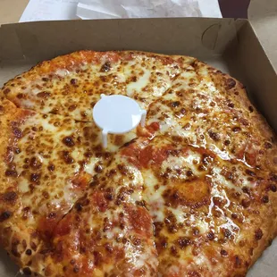 Small cheese pizza.