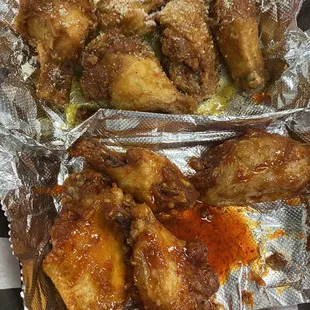 1/2Hot honey and 1/2 garlic Parmesan wings