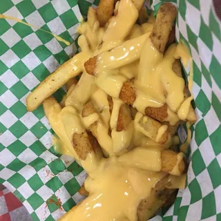 Crabby Cheese Fries