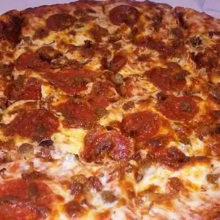 a pepperoni pizza in a box