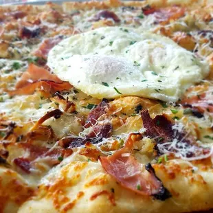 'Merica Brunch Pie with all of your favorite breakfast engredients. Served all week!