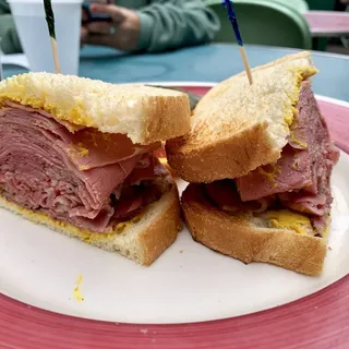 Corned Beef Sandwich
