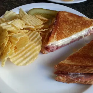 Grilled ham and American cheese
