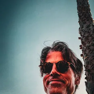 Carter M. Knowles ..