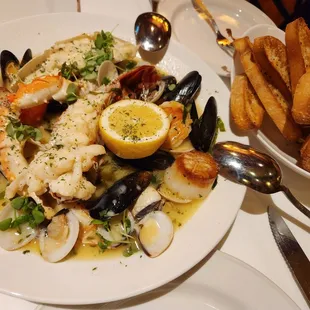 Hot seafood plate (the broth is where it's at) for 2.