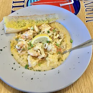 Best Shrimp & Grits