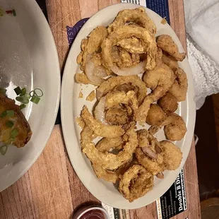 Fried shrimp and onion rings.