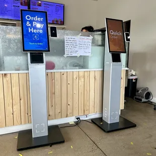 Option to order at kiosk or at the counter