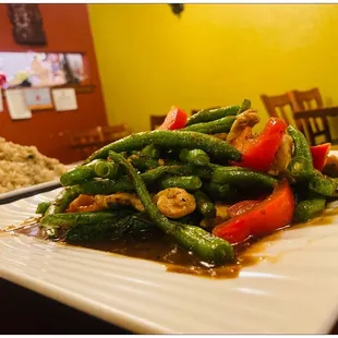 green beans and tomatoes