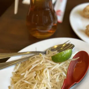 ramen and noodles, noodle dish, noodles, ramen, noodle soup, food