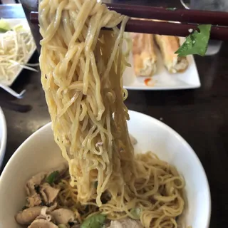 2. Mo's Special Noodles