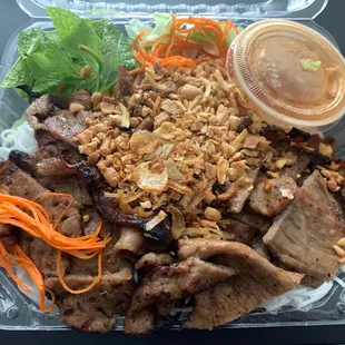 Grilled BBQ Pork with Vermicelli