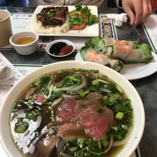 13. Rare Steak, Lean Brisket and Tendon