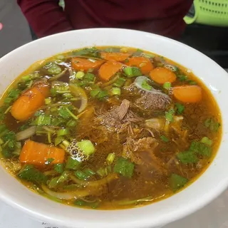 23. Beef Stew Soup with Rice Noodle