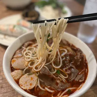Bún bò huê ($11.75)  IG: @ohmyono