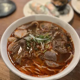 Bùn bò huê ($11.75)  IG: @ohmyono