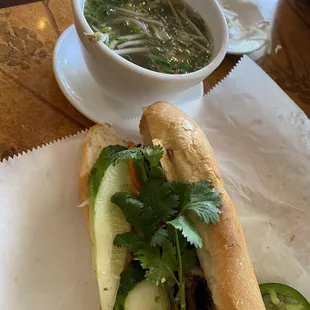 Banh mi