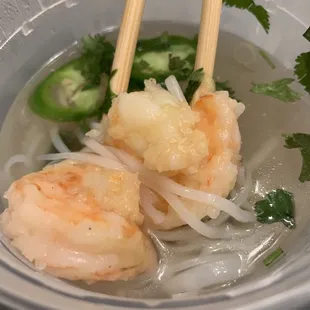 Shrimp pho