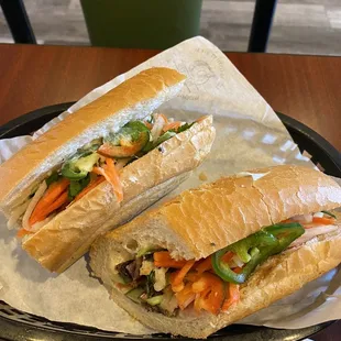 Bahn mi