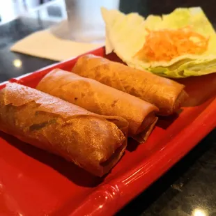 Crispy egg rolls