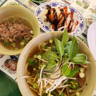 oxtail pho