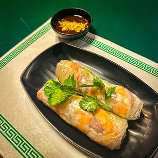 Gỏi Cuốn - Spring Rolls (2)
