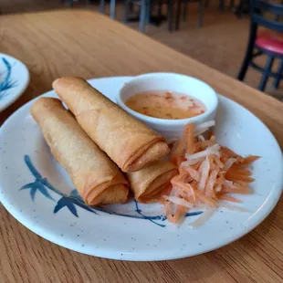 Egg rolls