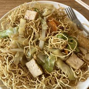 Vietnamese Crispy Egg Noodles with Tofu and Veggies