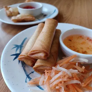 Egg rolls
