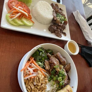 Bun Thit Nuong Cha Gio (Grilled Pork & Egg Roll)