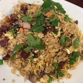 Com Chien Duong Chau (Yang Chow Fried Rice)
