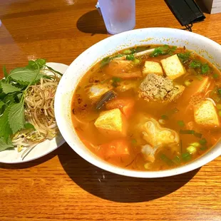 Bun Rieu
