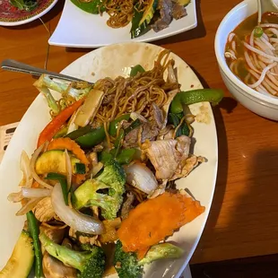 Combo noodle stir fry