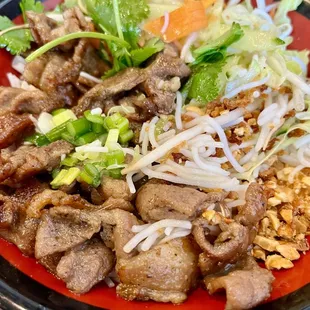 v24. vermicelli w grilled pork