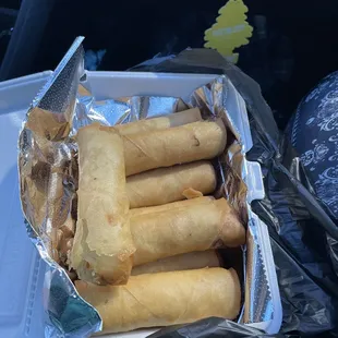 Literally the best egg rolls in Milwaukee!! Fresh out the fryer so good always fresh made with love