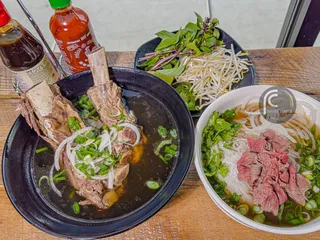 Pho Ga Hai Van 2 - Anaheim